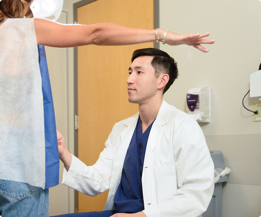 Doctor explaining body procedure